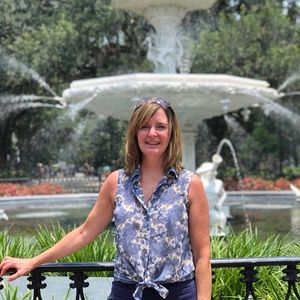 Meet your Posher, Lisa